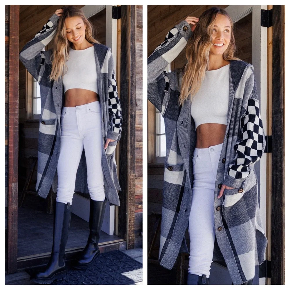 LAST ONE! Absolutely Fabulous Boho Multi Plaid Fabric Hoody Cardigan - Picture 4 of 6